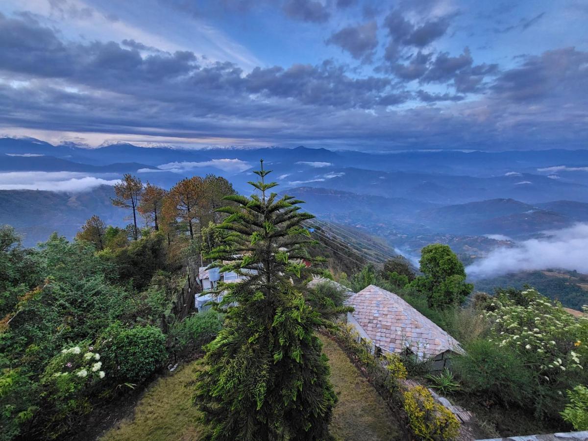 Naldum Village Resort By The Edge Nagarkot Eksteriør bilde